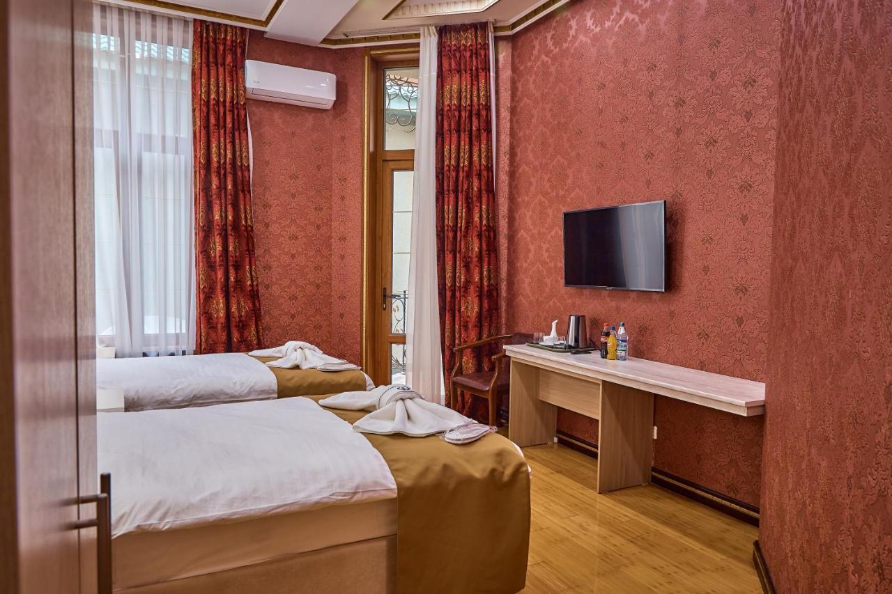 Queens Hotel طشقند المظهر الخارجي الصورة