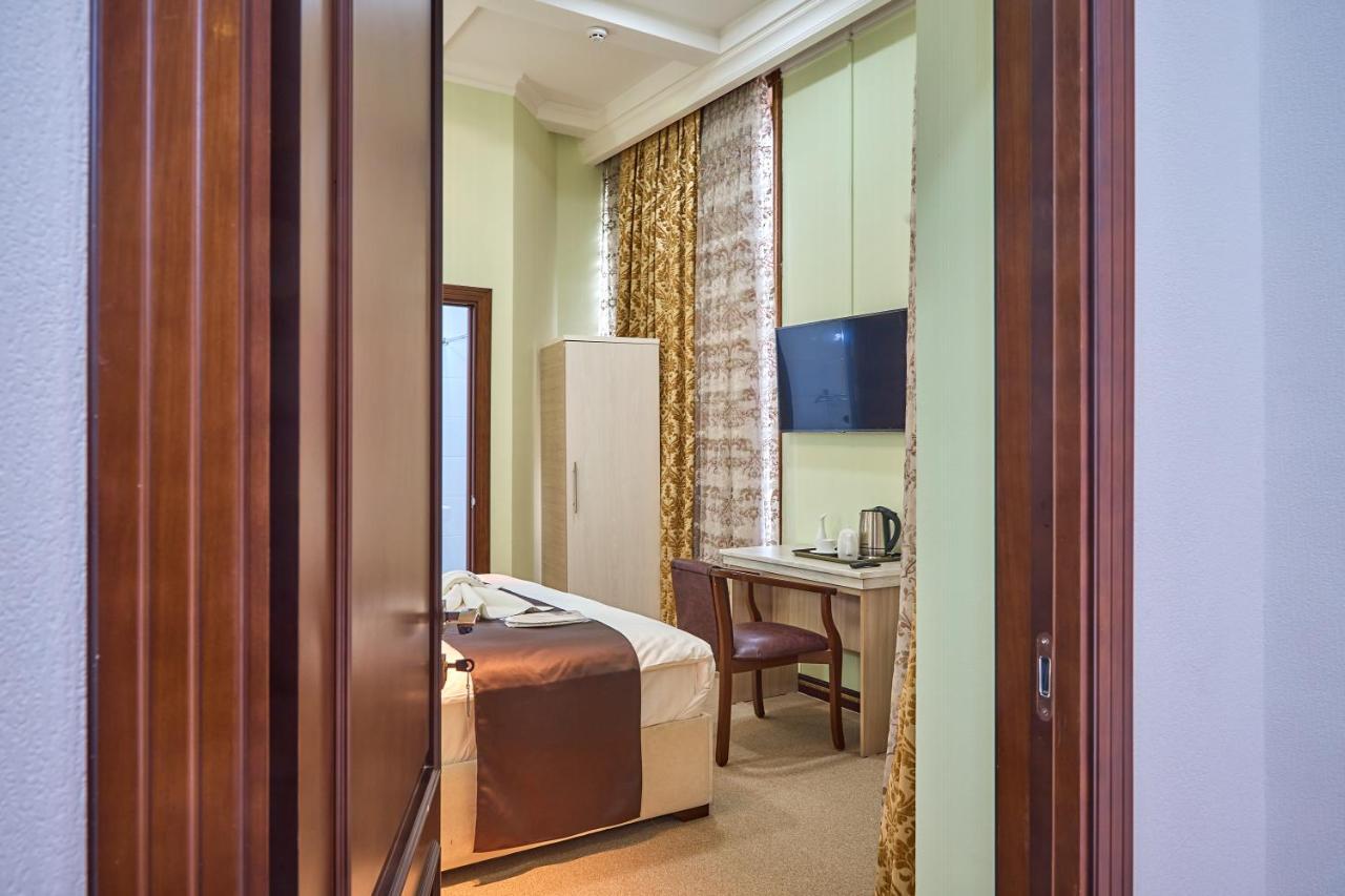 Queens Hotel طشقند المظهر الخارجي الصورة